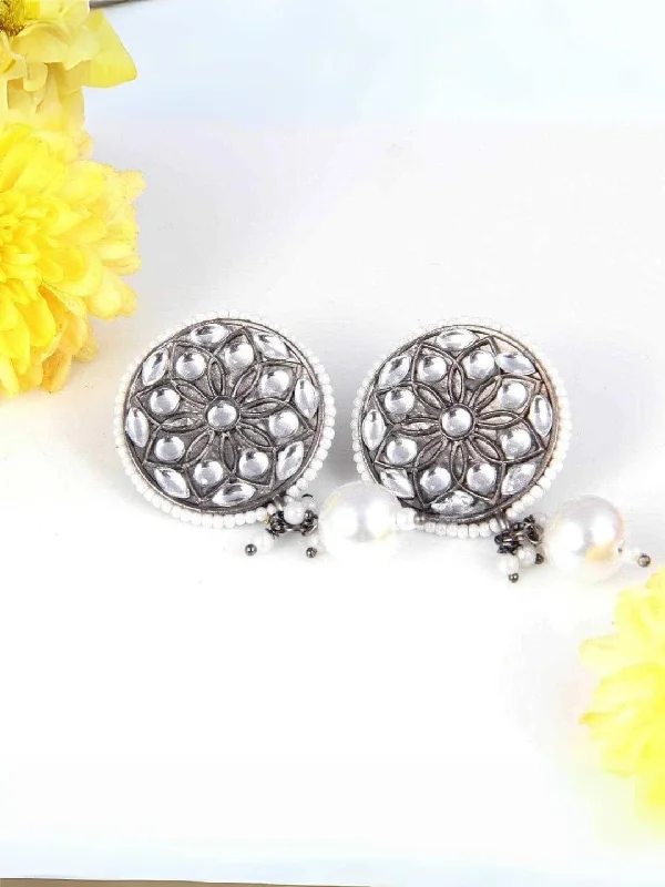 Flower Shape Stud Earring